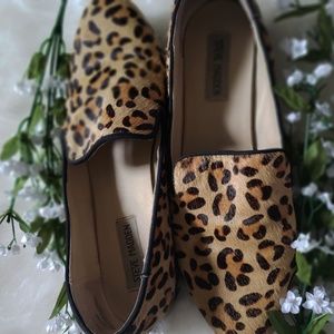 Steve Madden Leopard print loafers/flats/slide ons